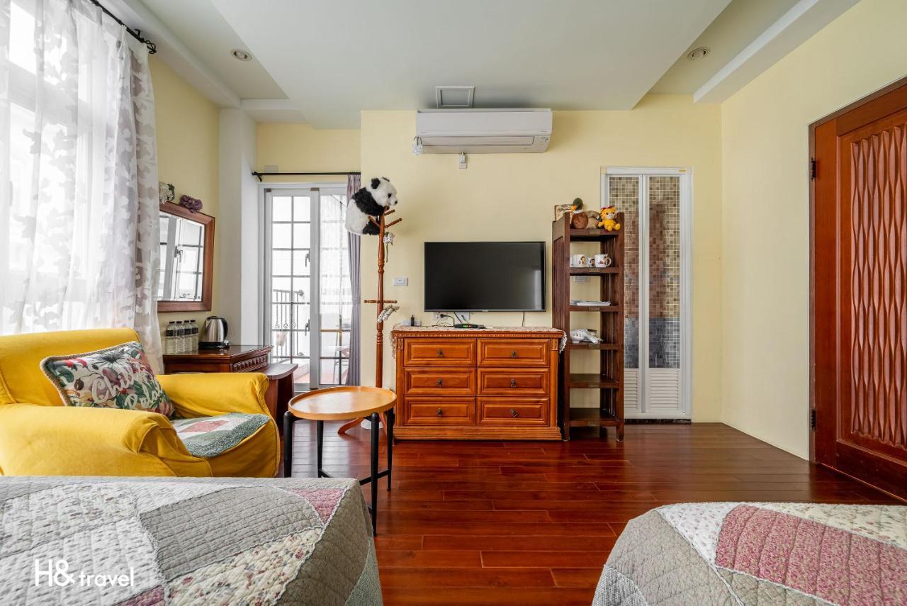 White Cotton Candy Homestay 화롄 외부 사진