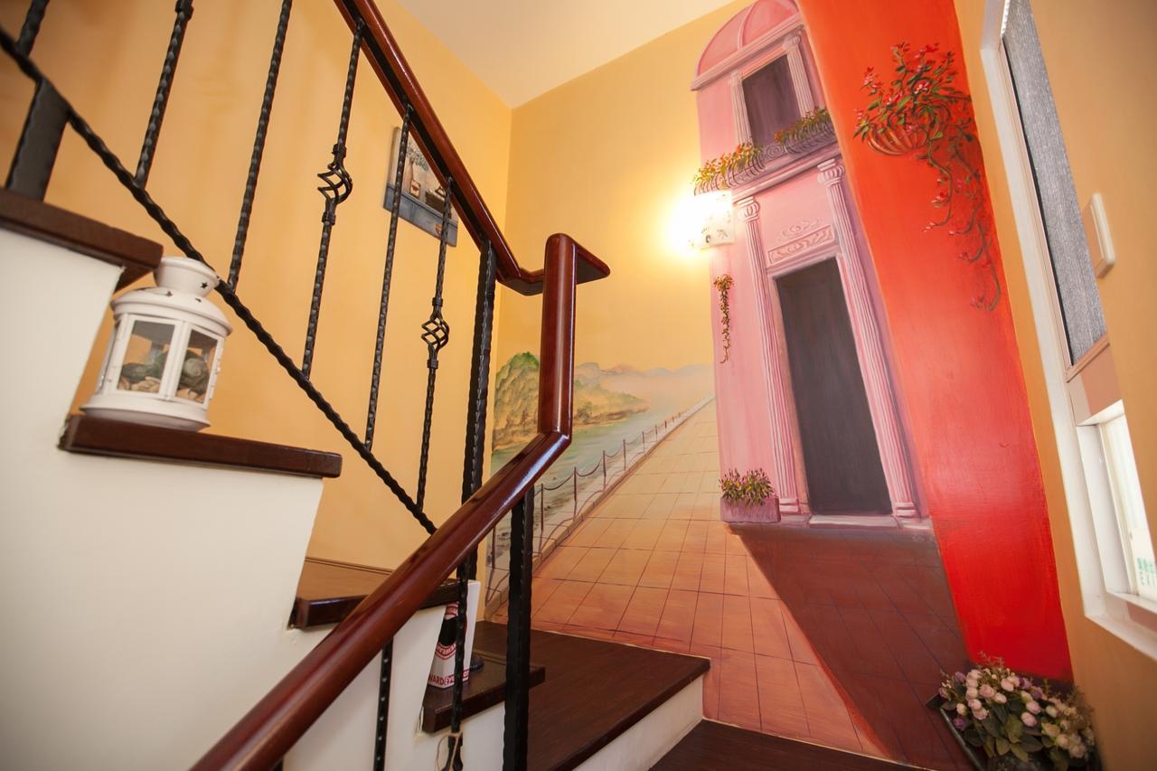 White Cotton Candy Homestay 화롄 외부 사진