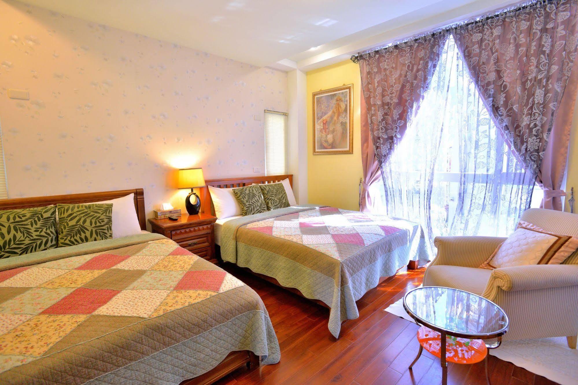 White Cotton Candy Homestay 화롄 외부 사진